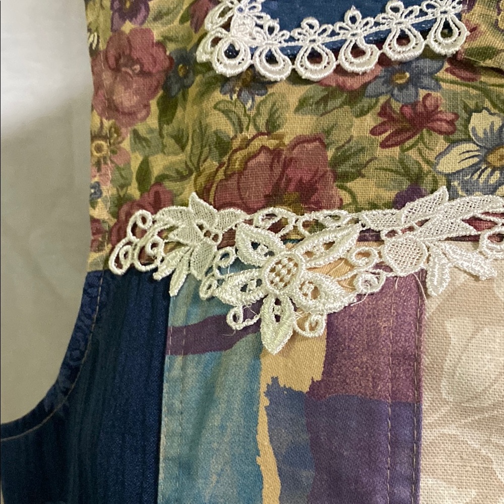 Vintage Patchwork Sleeveless Button Up Vests/Top … - image 4